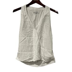 Red Haute, White, Sleeveless Top, Size M 1354Y